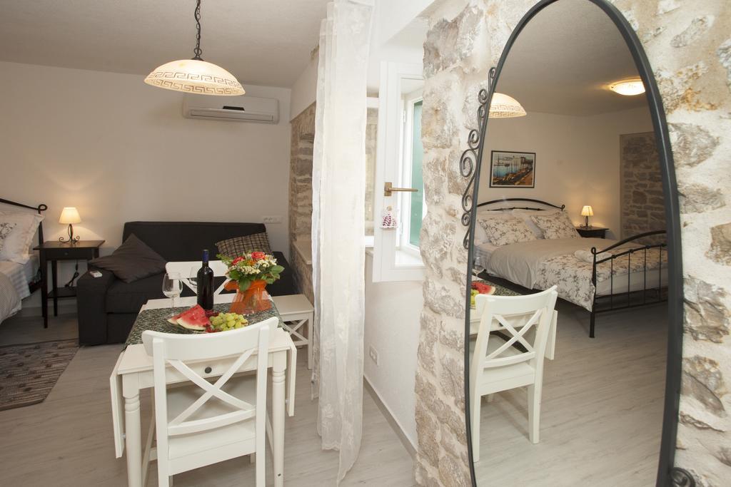 Apartmani Luca Spalato Esterno foto
