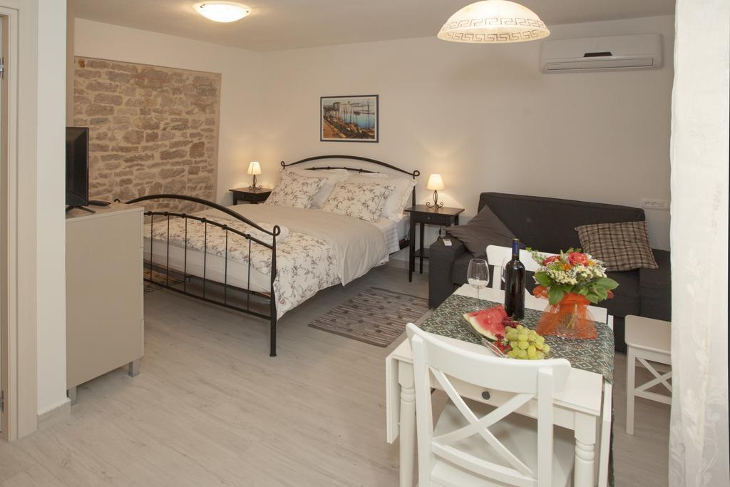 Apartmani Luca Spalato Esterno foto